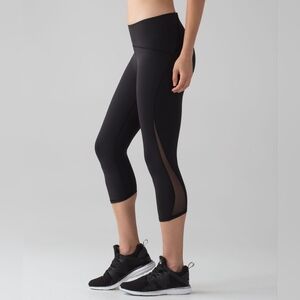 Lululemon Train Times Crop 17" High Rise Black Size 6 Leggings For Yoga, Running